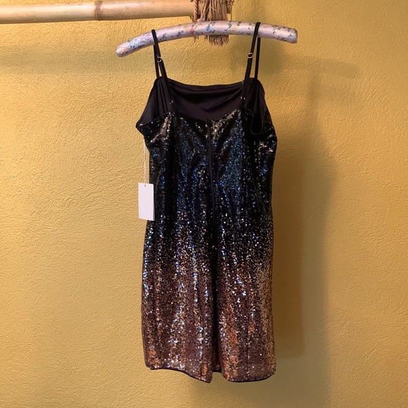 Sequin Black and Gold Spaghetti Strap Dress, NWT, Size Medium, Lined, 100% Poly - Picture 2 of 3